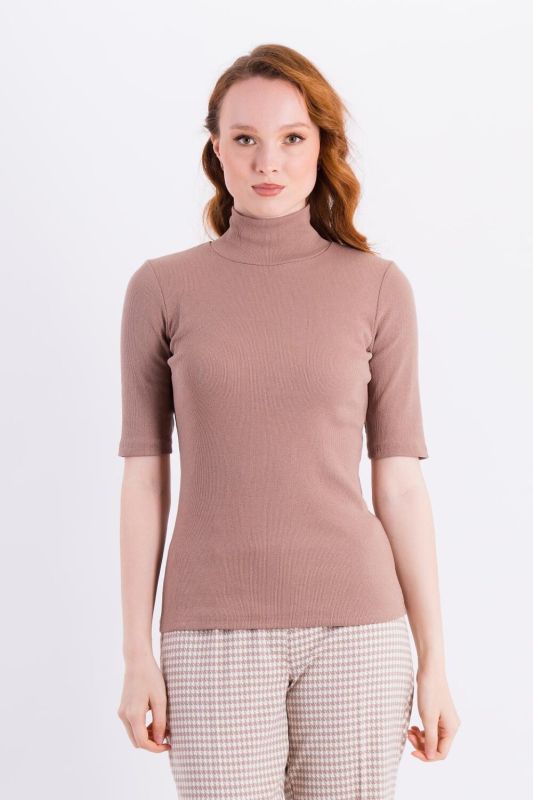 442715 Brava Turtleneck