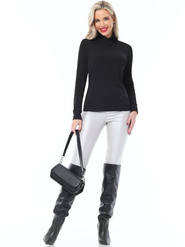 473923 DStrend Turtleneck